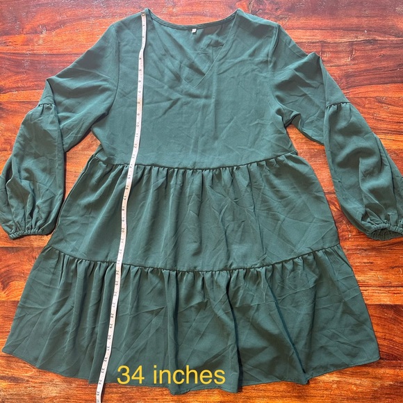 Dress - Picture 5 of 6